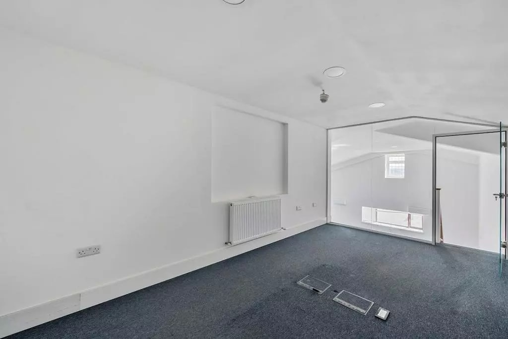 9 Eastbury Rd, Londres à louer Photo de l’immeuble– Image 1 sur 7