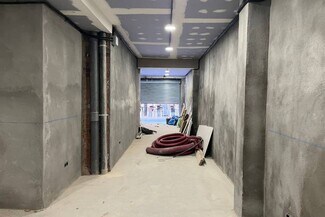 Plus de détails pour Local commercial à louer