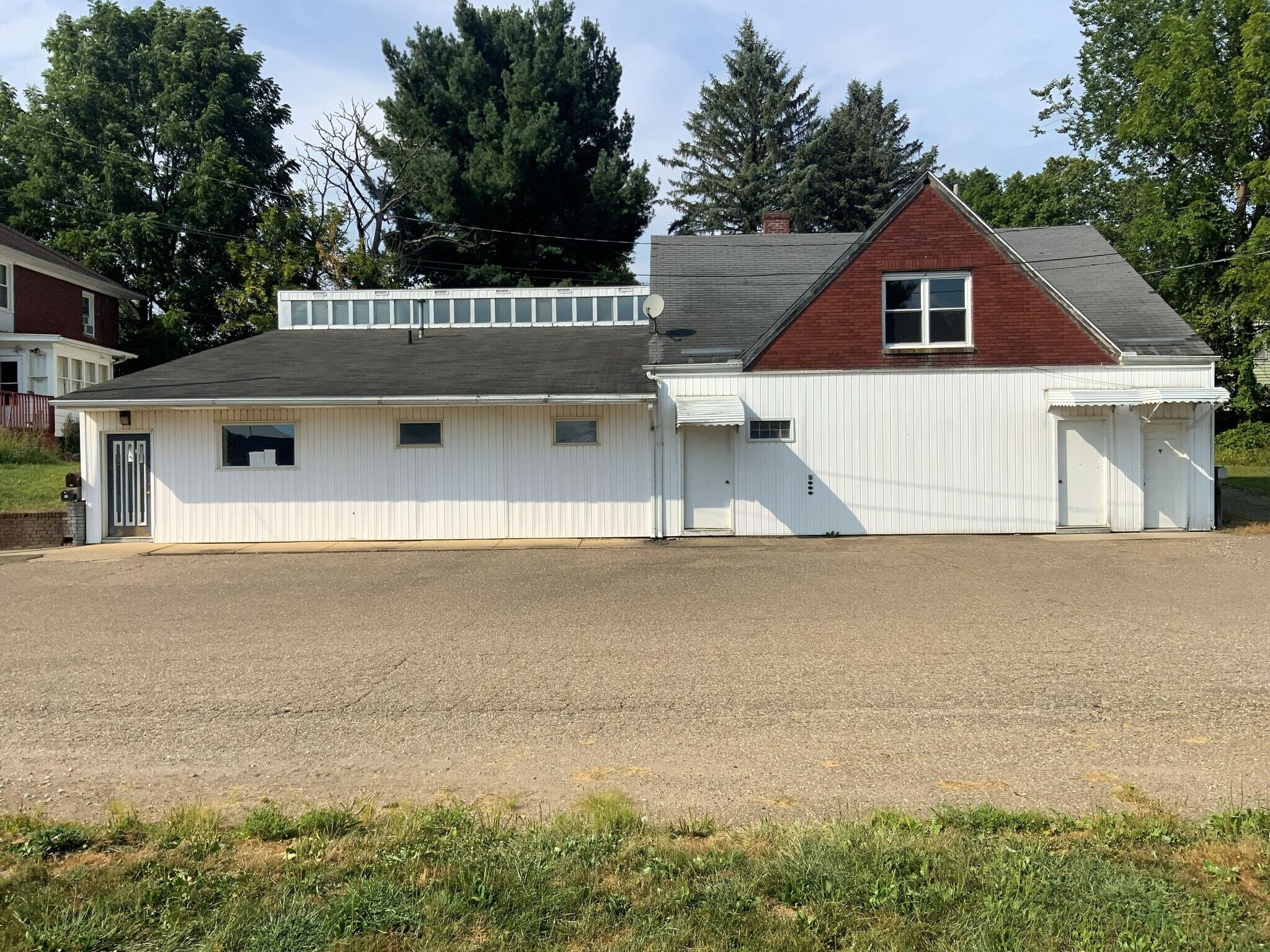 30 Cecil St NE, Navarre, OH à vendre Photo de l’immeuble– Image 1 sur 23