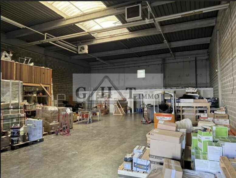 Industriel/Logistique dans Gennevilliers à louer - Photo intérieure – Image 2 sur 4