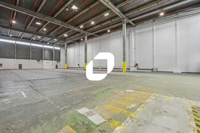 Plus de détails pour 2-10 Rue Des Oliviers, Orly - Bureau, Industriel/Logistique à louer