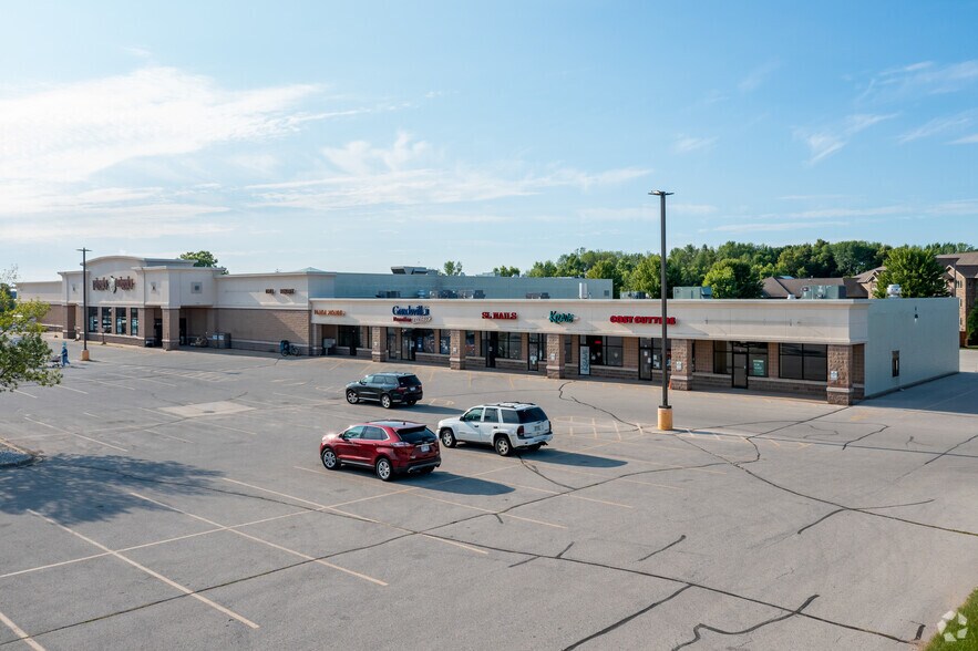 2465 Lineville Rd, Howard, WI à louer - Photo de l’immeuble – Image 3 sur 7