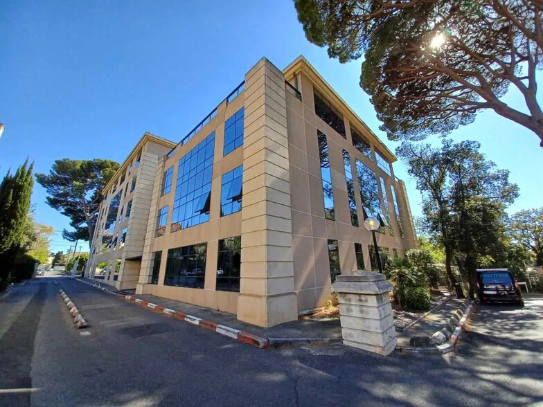 2 Boulevard Luce, Marseille à louer - Photo de l’immeuble – Image 1 sur 6