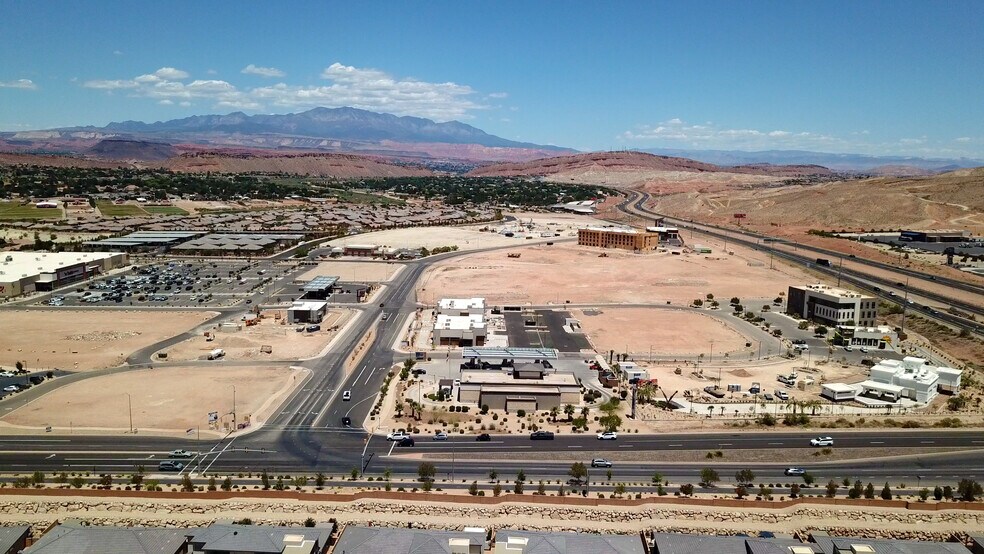 4617 Pioneer Rd, St George, UT à vendre - Photo de l’immeuble – Image 2 sur 4