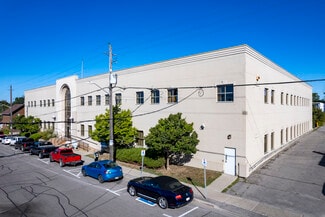 Plus de détails pour 78 Richmond St W, Oshawa, ON - Bureau à louer