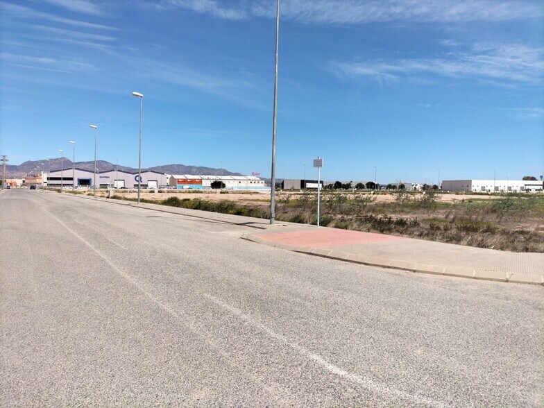Industriel/Logistique dans Cox à vendre - Aérien – Image 1 sur 2