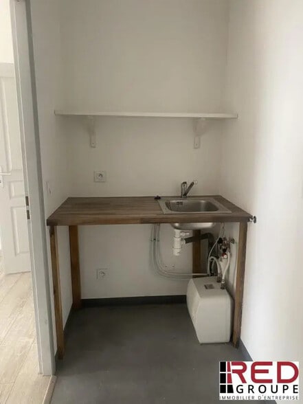 Bureau dans Meyreuil à louer - Photo de l’immeuble – Image 2 sur 5