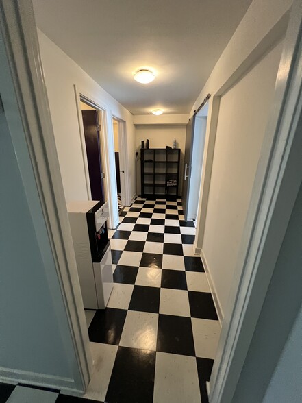 12319 Ventura Blvd, Studio City, CA à louer - Photo de l’immeuble – Image 3 sur 7