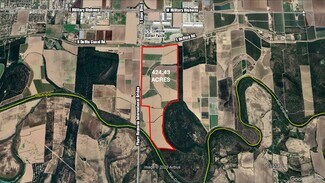 Plus de détails pour 424.43 Acs on E. Side of Pharr Intl. Bridge, Pharr, TX - Terrain à vendre