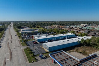 1118 N Main St, Pearland, TX - VUE AÉRIENNE  vue de carte - Image1