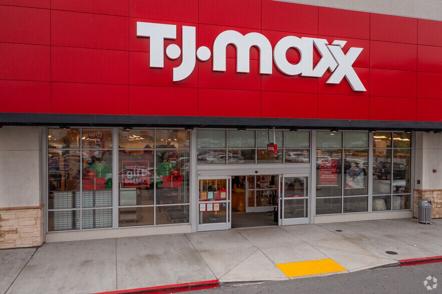 3 Serramonte Ctr, Daly City, CA à louer - Photo de l’immeuble – Image 3 sur 5