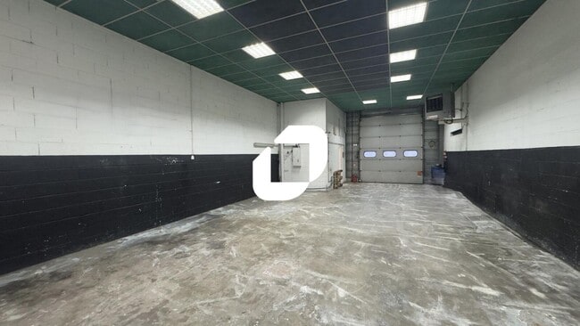 Plus de détails pour 30 Rue Des Tuileries, Souffelweyersheim - Local d'activités à louer
