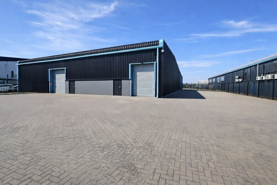 3-5 Heard Way, Sittingbourne à louer - Photo de l’immeuble – Image 2 sur 2