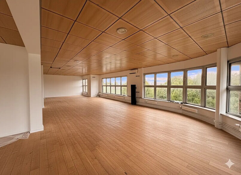 23 Rue Georges Melies, Noisy-le-Grand à louer - Photo de l’immeuble – Image 1 sur 15