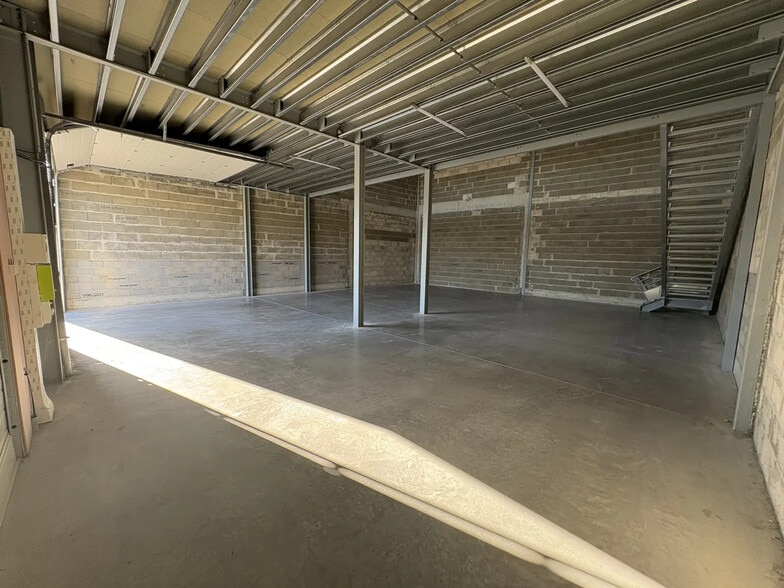 77 Bis Avenue De La Libération, Ambarès-et-Lagrave à louer - Photo intérieure – Image 2 sur 4