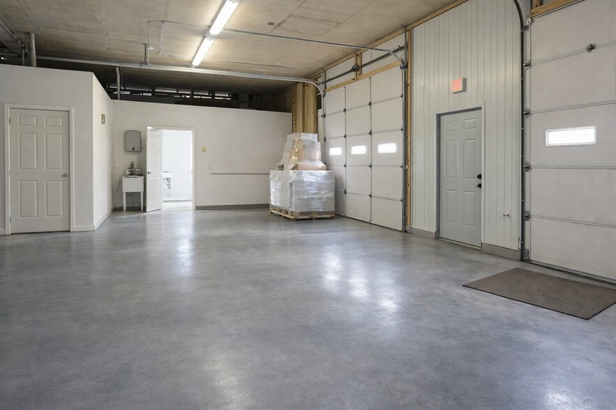 5021 Benois Rd, Roanoke, VA à vendre - Photo intérieure – Image 3 sur 5