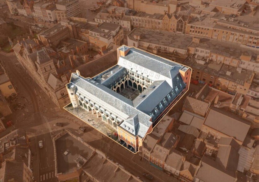 St Giles Sq, Northampton à vendre - Photo de l’immeuble – Image 2 sur 13