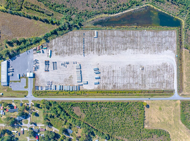 349 Fairfield rd, Dillon, SC à louer - Photo principale – Image 1 sur 1