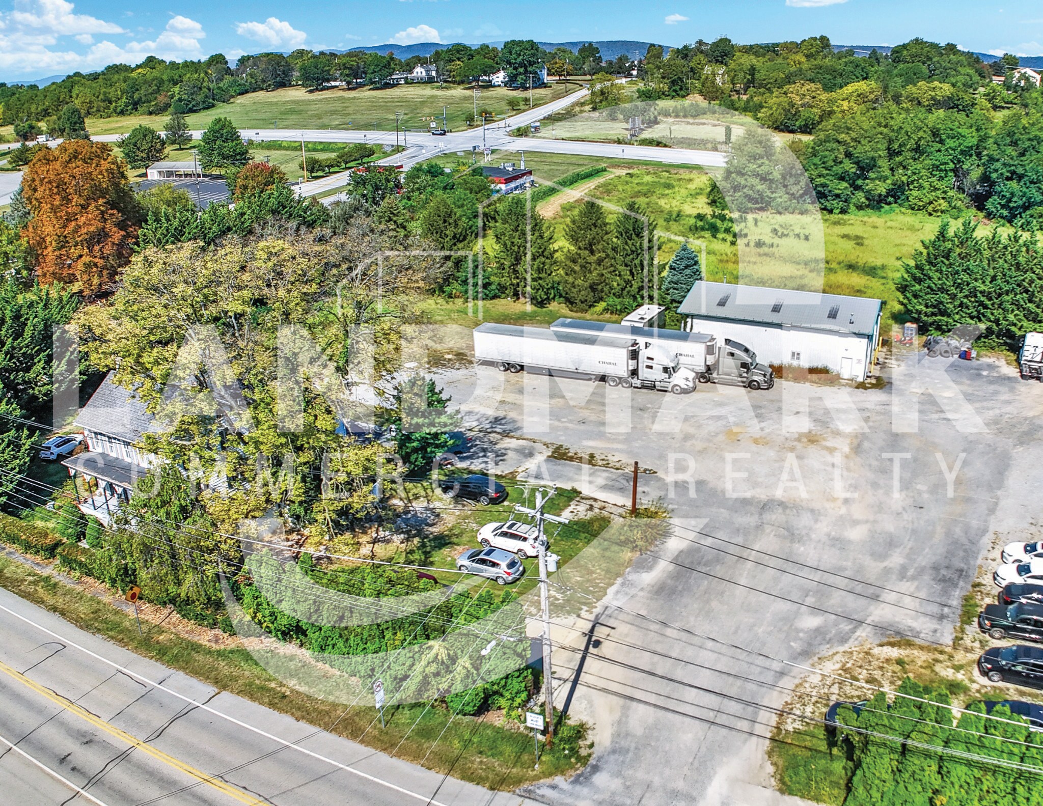 9 E Main St, New Kingstown, PA à vendre Photo principale– Image 1 sur 2