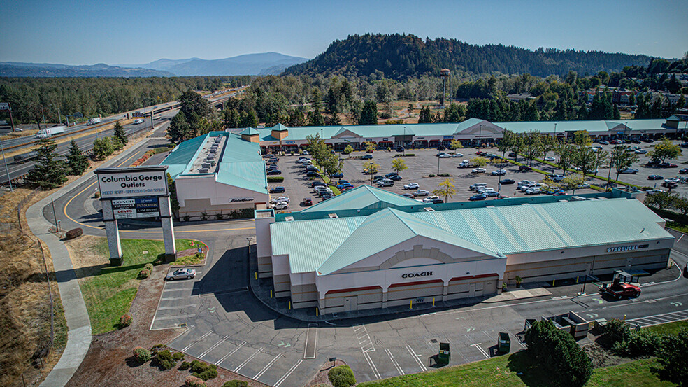 450 NW 257th Ave, Troutdale, OR à louer - Photo de l’immeuble – Image 1 sur 7