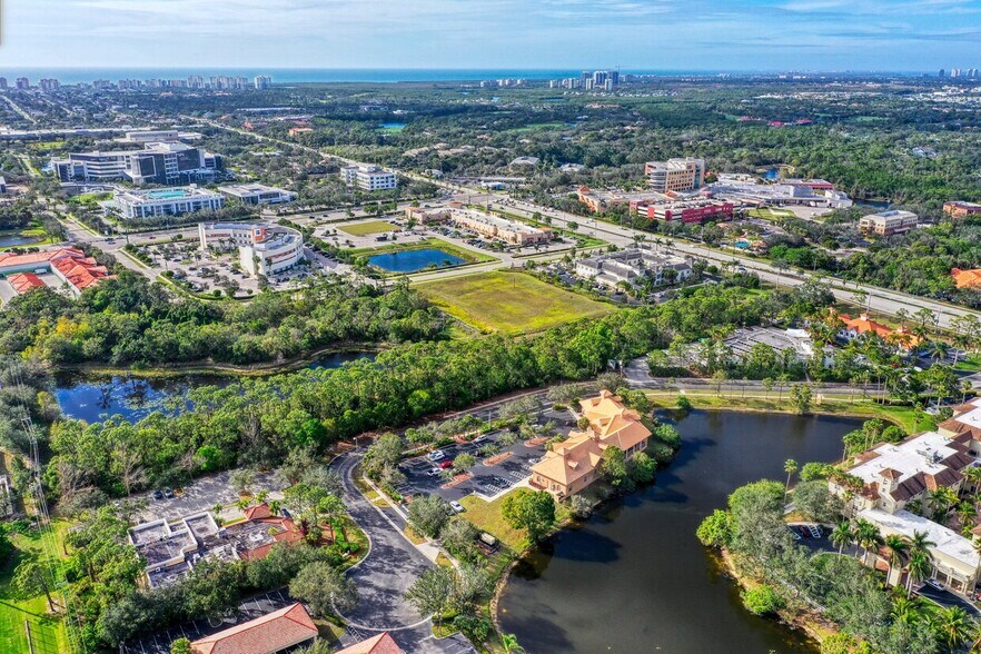 1750 SW Health Pky, Naples, FL à louer - Aérien – Image 1 sur 5