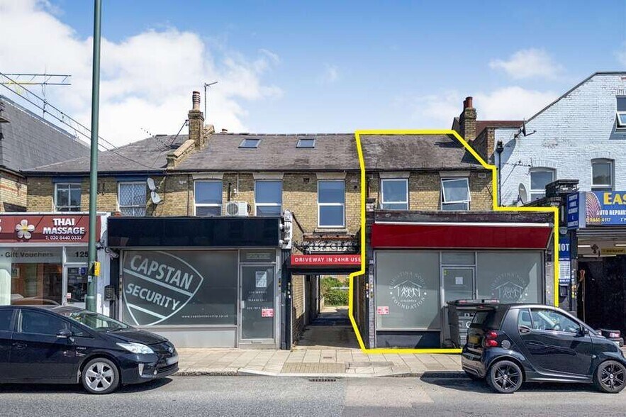 129 East Barnet Rd, Barnet à vendre - Photo de l’immeuble – Image 2 sur 2