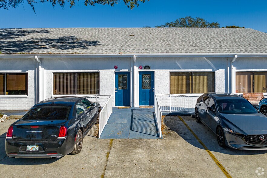 1844 N Pinellas Ave, Tarpon Springs, FL à vendre - Photo de l’immeuble – Image 3 sur 6