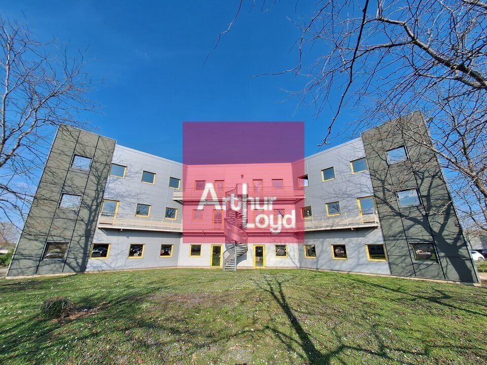 18 Allée Evariste Galois, Aubière à louer Photo de l’immeuble– Image 1 sur 7