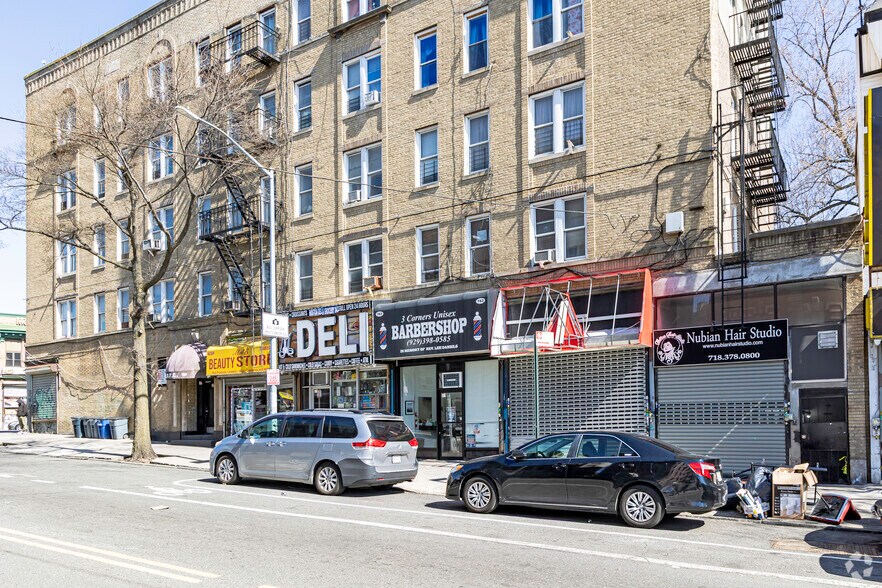 757 E 169th St, Bronx, NY à louer - Photo principale – Image 3 sur 6