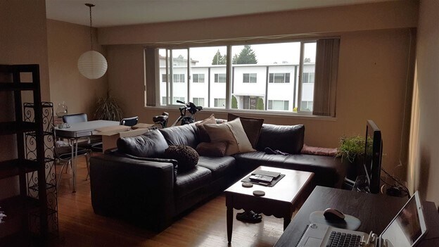 6832 Arcola St, Burnaby, BC à vendre - Photo intérieure – Image 2 sur 3