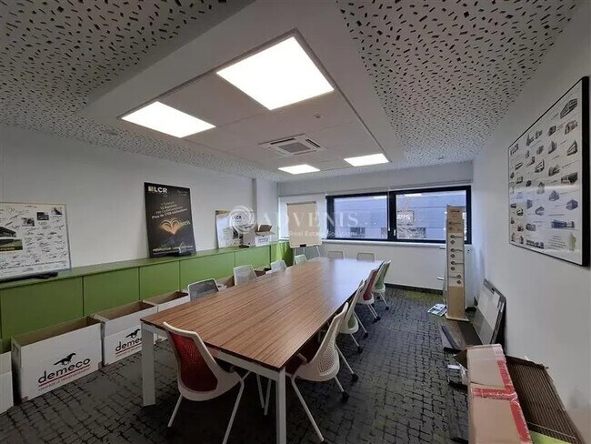 Plus de détails pour Bureau à louer