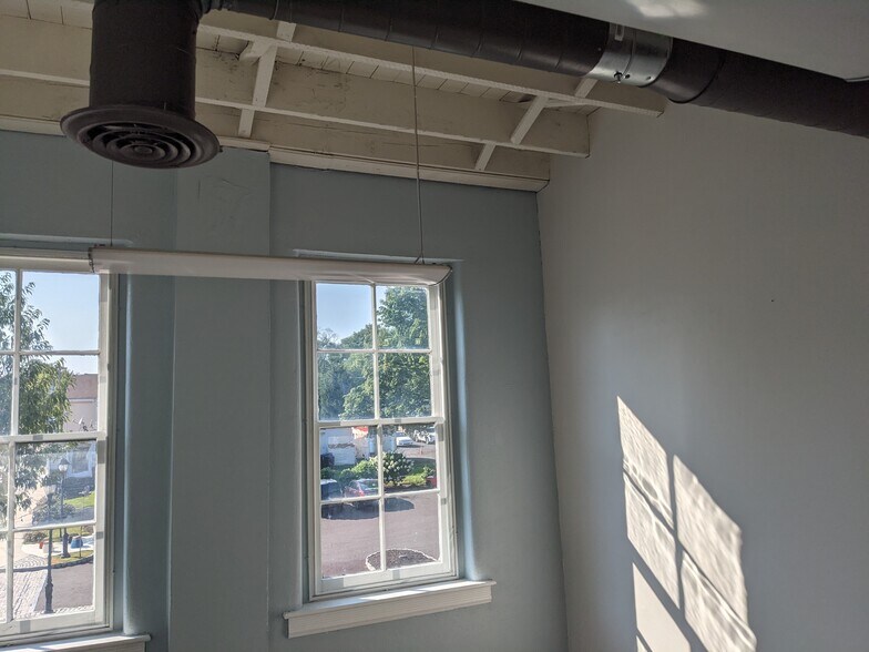 121 N Main St, Souderton, PA à louer - Photo intérieure – Image 3 sur 29