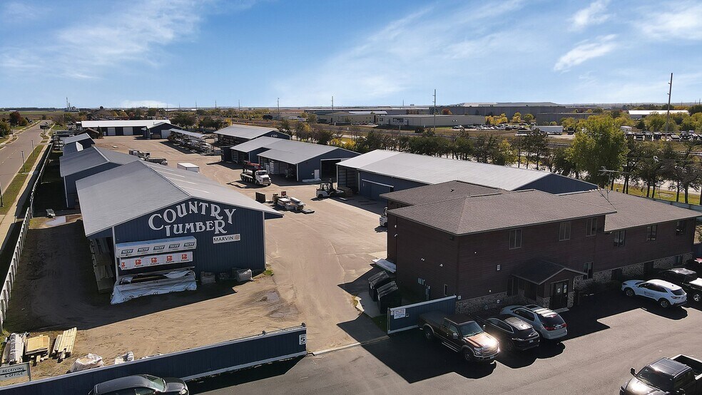 12575 Oak View Ave, Becker, MN à louer - Photo de l’immeuble – Image 1 sur 6