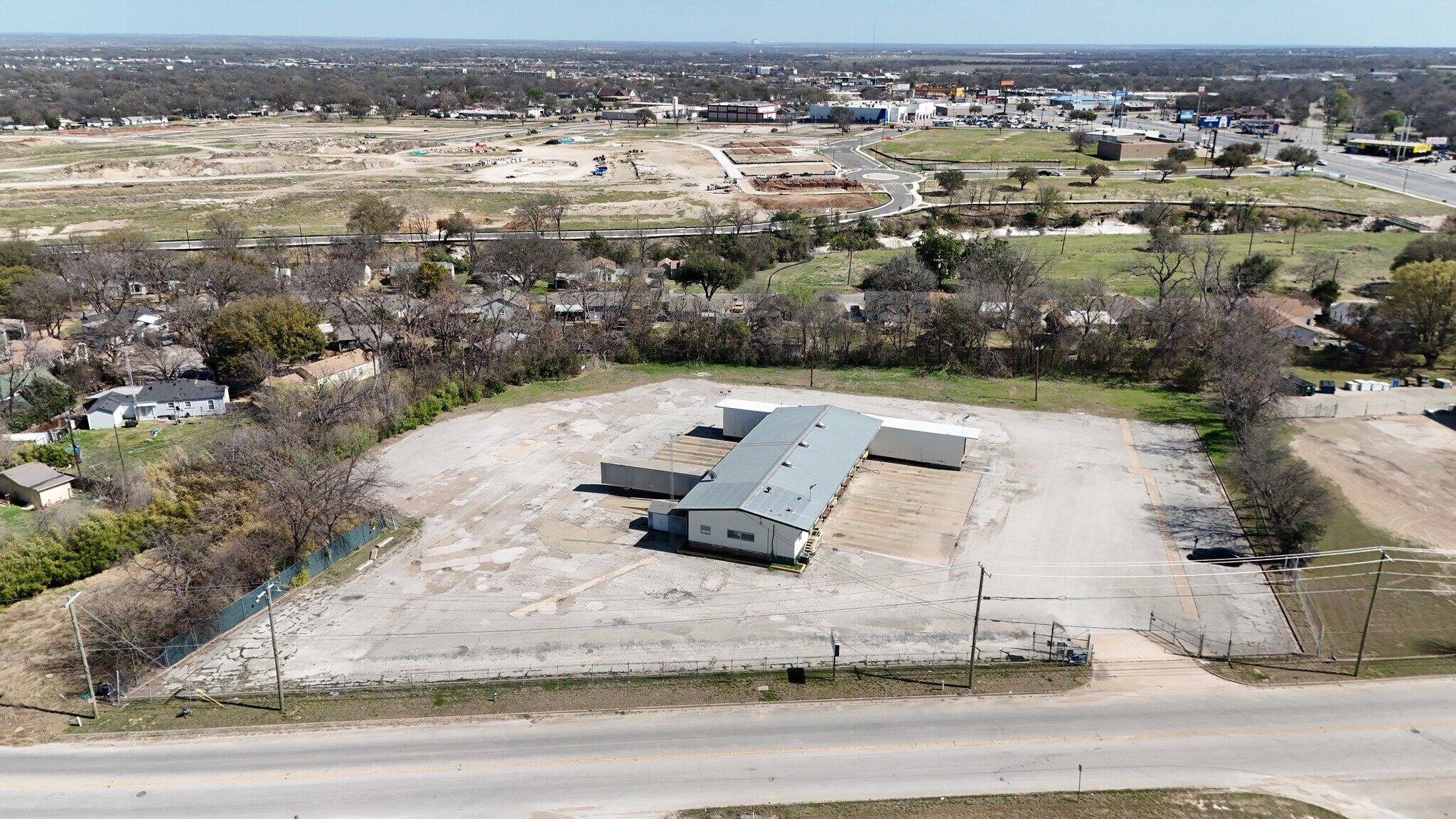 3230 Clay Ave, Waco, TX à vendre Photo principale– Image 1 sur 15