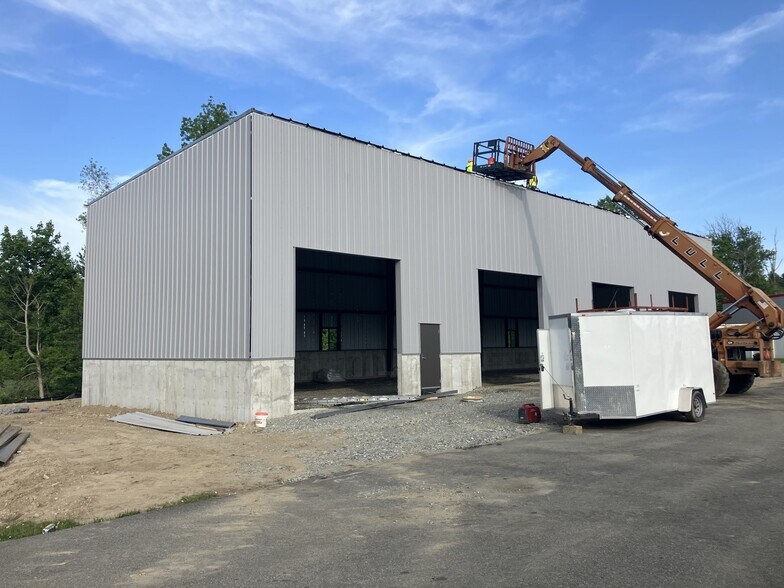 170R Hartwell St, West Boylston, MA à louer - Photo de l’immeuble – Image 3 sur 6
