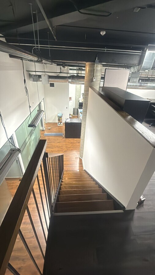 1111 Rue Saint-Urbain, Montréal, QC H2Z 1Y6 - Lot 214 - - Photo intérieure - Image 2 of 9