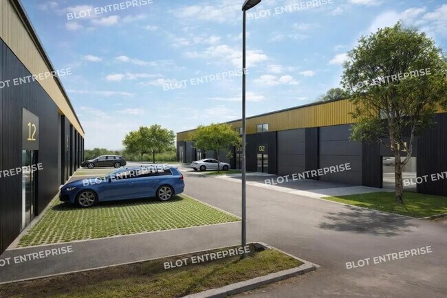 Plus de détails pour Local d’activités à vendre