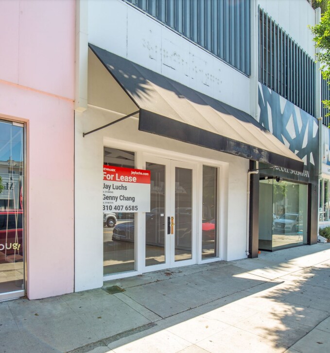 114 S Robertson Blvd, Los Angeles, CA à louer Photo de l’immeuble– Image 1 sur 2
