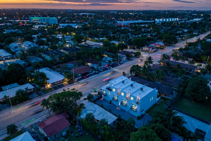 1220 NE 15th Ave, Fort Lauderdale, FL à vendre - Photo de l’immeuble – Image 3 sur 53