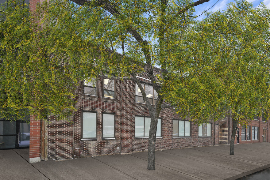526 N Western Ave, Chicago, IL à vendre - Photo de l’immeuble – Image 3 sur 65