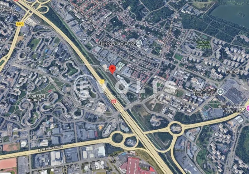 Local d'activités dans Grigny à vendre - Aérien – Image 2 sur 4