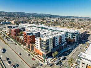 166 N Rollins Rd, Millbrae, CA - VUE AÉRIENNE  vue de carte