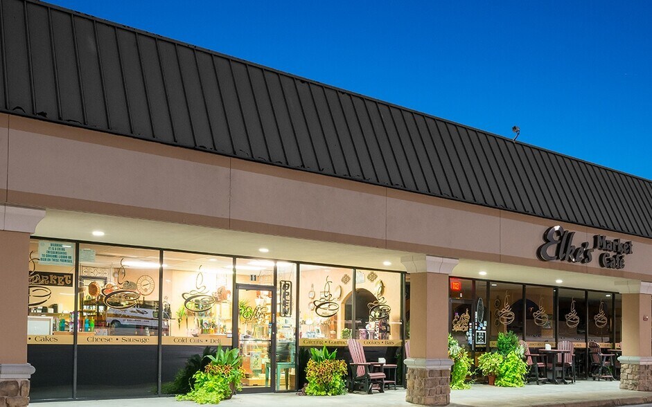 101-121 N Greenville Ave, Allen, TX à louer - Photo de l’immeuble – Image 2 sur 3
