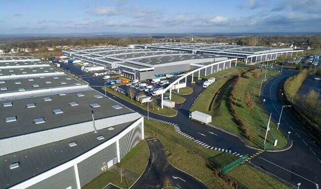 Plus de détails pour Bureau, Industriel/Logistique à louer