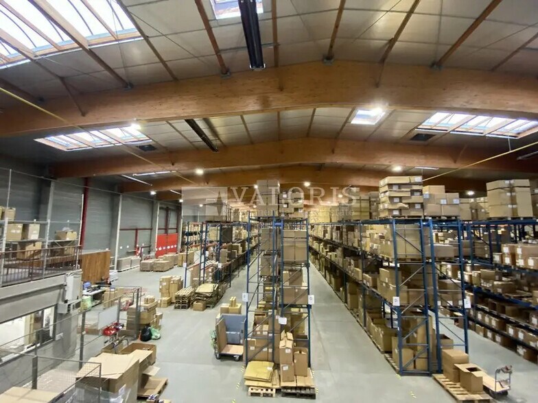 Industriel/Logistique dans Saint-André-de-Corcy à louer - Photo intérieure – Image 3 sur 6