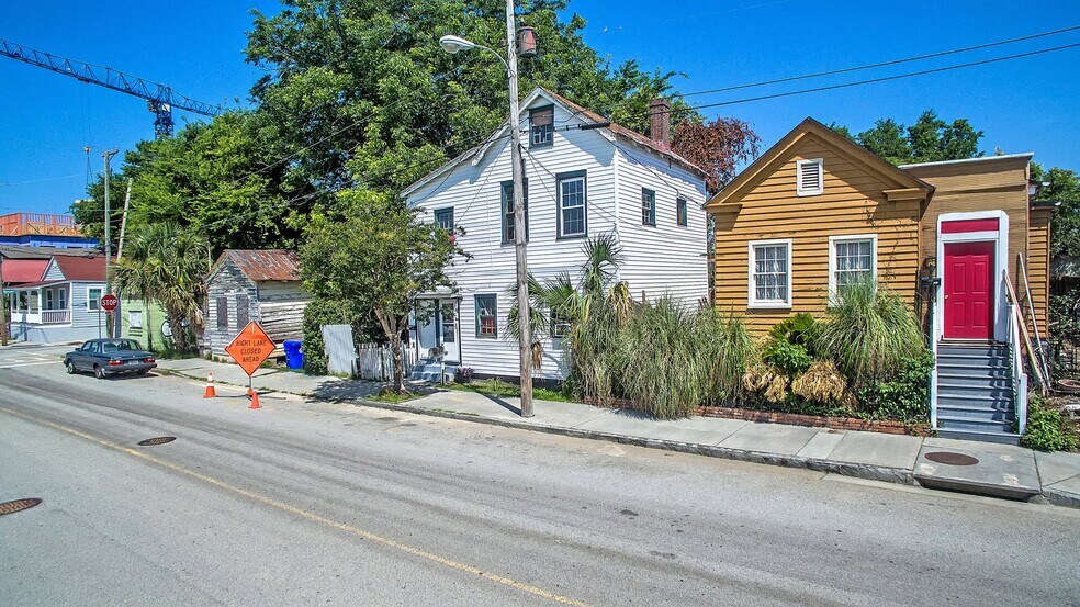 68 Lee St, Charleston, SC à vendre - Photo de l’immeuble – Image 1 sur 50