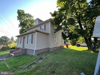 Plus de détails pour 100 Walnut Bottom Rd, Shippensburg, PA - Logement à vendre