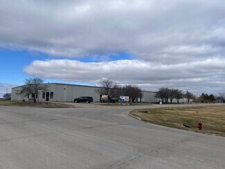 Plus de détails pour 107 Industrial Park Rd, Story City, IA - Industriel/Logistique à vendre