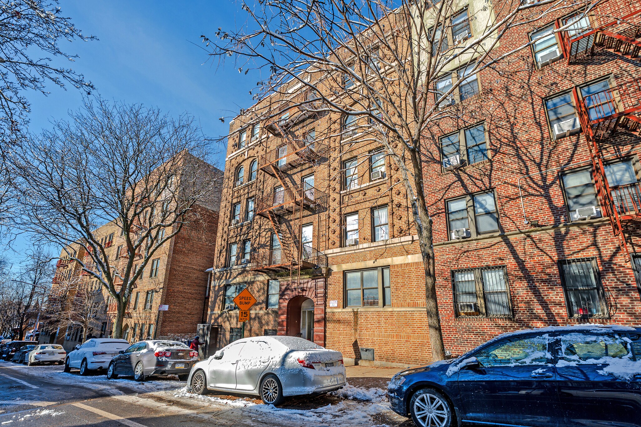 3207 Hull Ave, Bronx, NY à vendre Photo principale– Image 1 sur 6