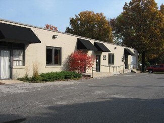 Plus de détails pour 321-325 Stevens St, Geneva, IL - Local d'activités à louer